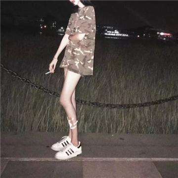 大尺度直播视频截图
